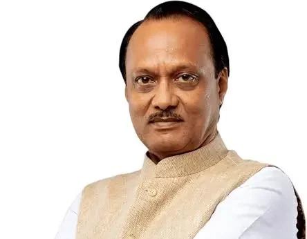 अजीत पवार