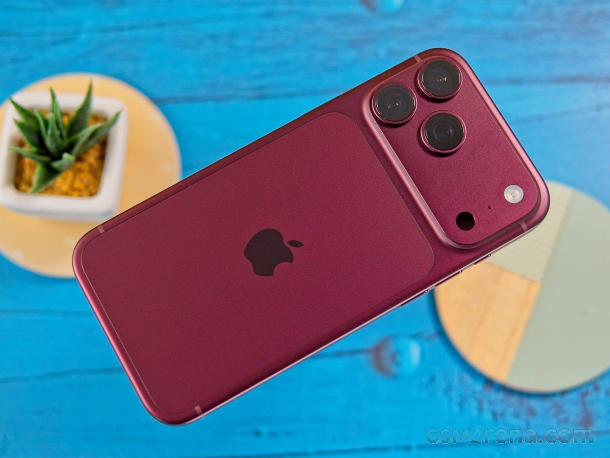 iPhone 18 Pro Max AT&T Connectivity Issue: Apple Confirms Device Replacement Needed